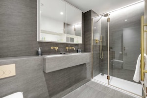 A Contemporary Touch image 12