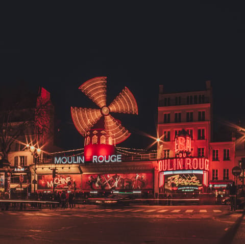 Stroll to the iconic Moulin Rouge, 12 minutes from this home