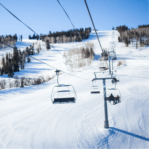 Drive just moments to the lifts at Breckenridge Ski Resort