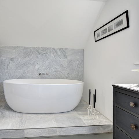 Relax with an indulgent soak in the freestanding bath