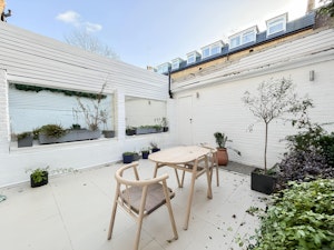 Notting Hill Jewel image 8