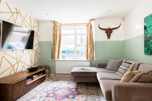Grand Living image 1