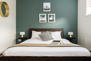 Grand Living image 9