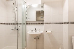Grand Living image 2