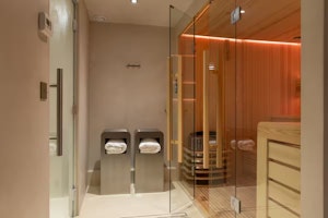 My House of Chrome image 13