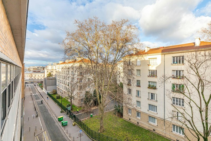 Pure Paris Life additional image