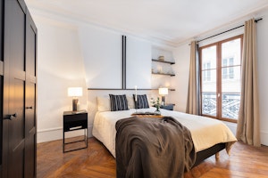 The Parisian Spirit image 9