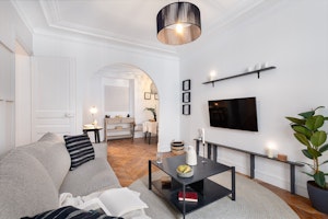 The Parisian Spirit image 6