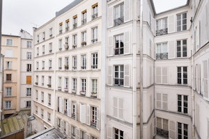 The Parisian Spirit image 2