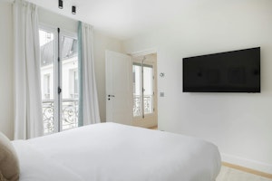 Élysée Retreat image 11