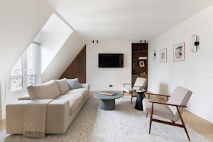 Élysée Retreat image 1
