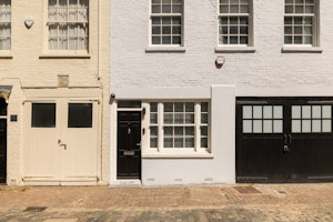 Elegant Belgravia image 14