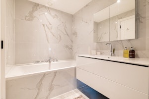 Elegant Belgravia image 3