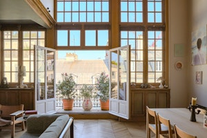 Paris Perfect Plenitude image 1
