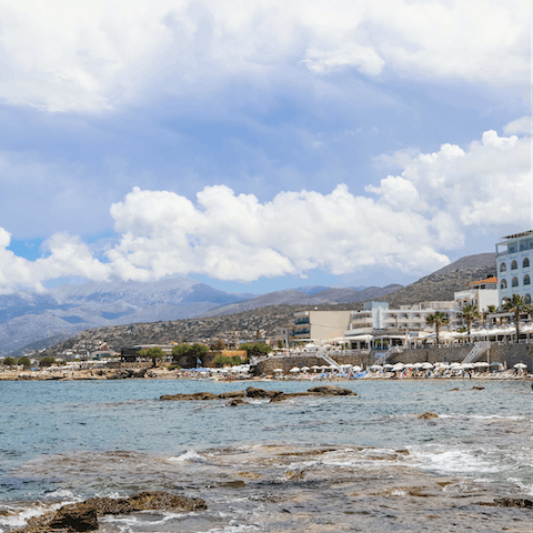 Experience the coastlines, culture, and cuisine of Crete