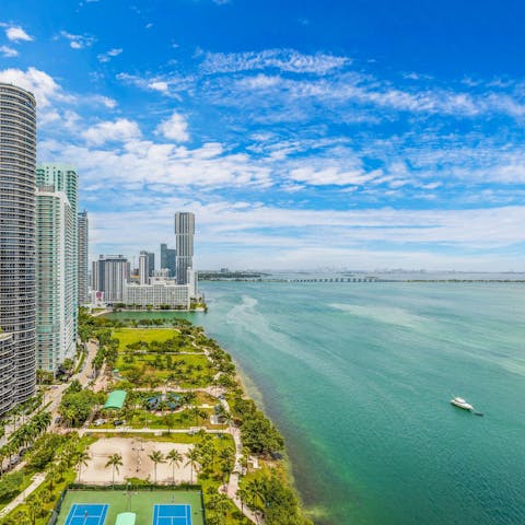 Explore Miami's beautiful coastline from this Bayfront location