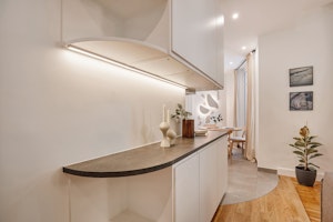 Boulevard Beauty image 6