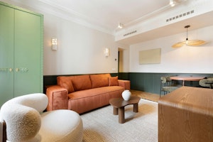 Vivid Paris image 8