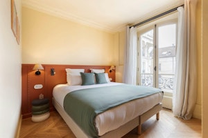 Vivid Paris image 5