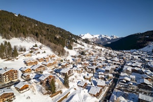 Top of the Range image 6