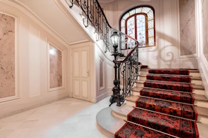 French Finesse image 8