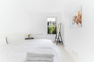 Regal Delight image 2