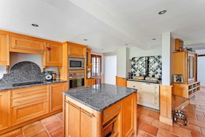 Orchard Hollow image 12