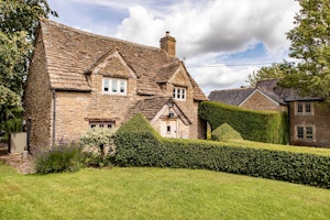 The Wraxhall Rose