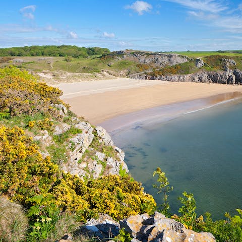 Stay just a five-minute walk from the shops and restaurants of Pembroke