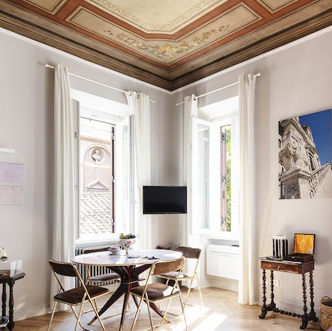 Stunning original ceiling frescoes