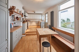 Sea Spray Hideaway image 2
