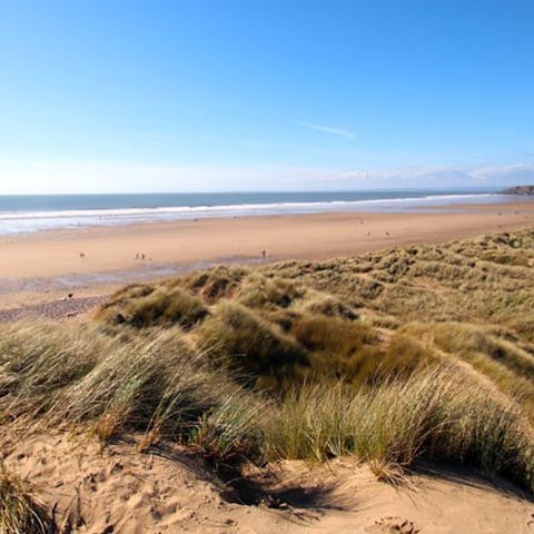 Walk along the golden sandy beach of of Llangennith – just fifteen minutes away