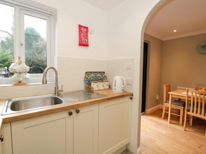 The Cotswold Charm image 9