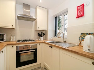 The Cotswold Charm image 2