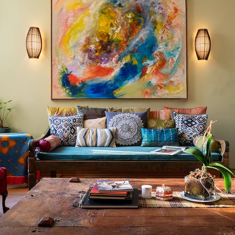 The bright & colourful family room