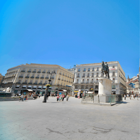 Discover Madrid's famous historical centre, you're a five-minute Metro ride or twenty-five minute walk to Puerta del Sol 