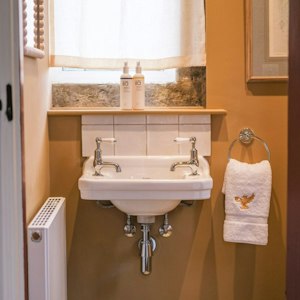The Country Cottage image 8