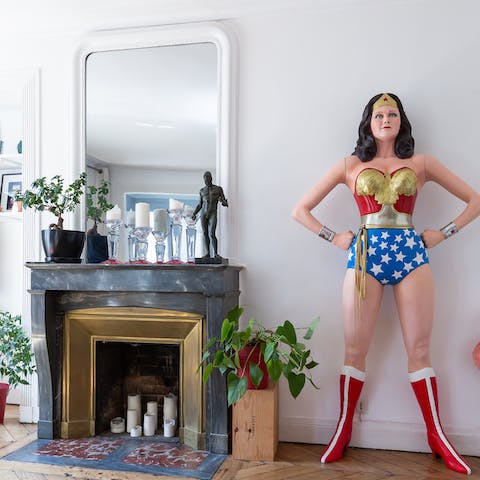 The imposing Wonder Woman collector