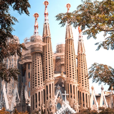 Visit Barcelona's emblematic Sagrada Familia, twenty-two minutes away on foot
