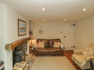 Shillingstone Cottage image 8