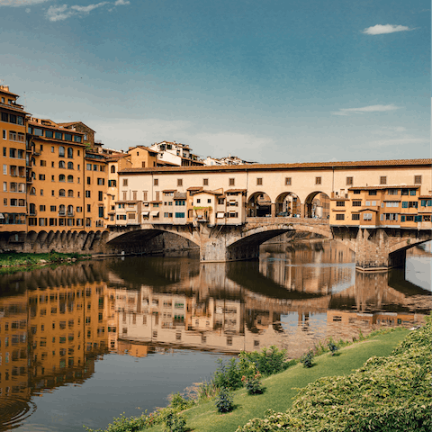 Stroll across Ponte Vecchio with a gelato – it's an eight-minute walk