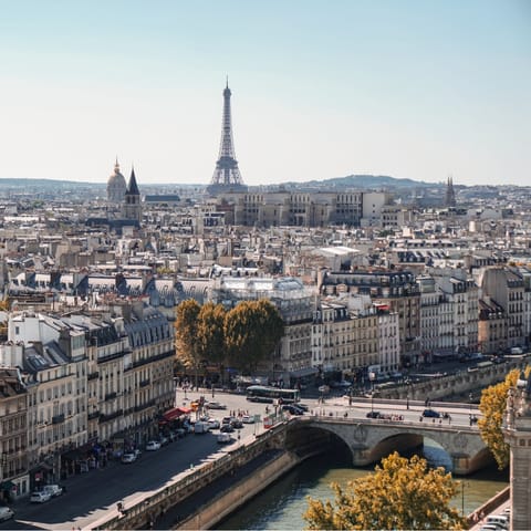 Jump on the metro and explore Paris with ease – The Eiffel Tower is a thirty-minute ride away