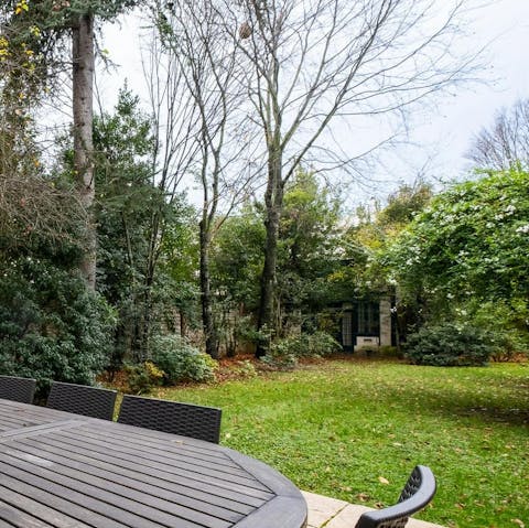Take your favourite evening drinks into the garden