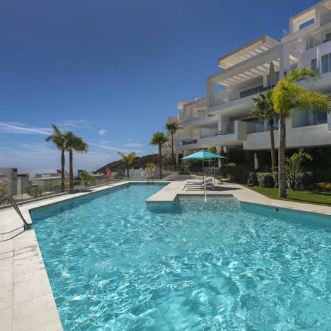 Start your mornings with a refreshing swim in the communal pool