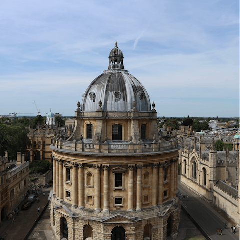 Take a tour of the Bodleian Library, a ten-minute drive away