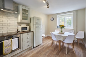 Cow Graze Cottage image 7