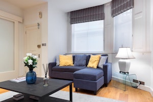 Albert's Abode image 11