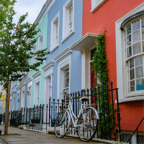 Find Notting Hill minutes away by car and explore the beautiful borough street-by-colourful-street