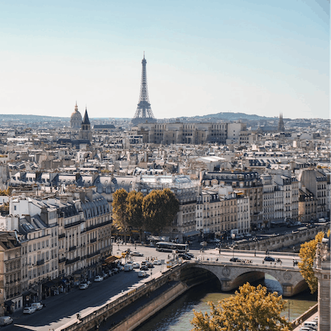 Explore the sights of Paris from the 14th arrondissement