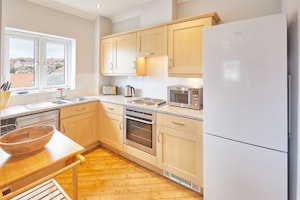 Harbourside Hideaway image 5